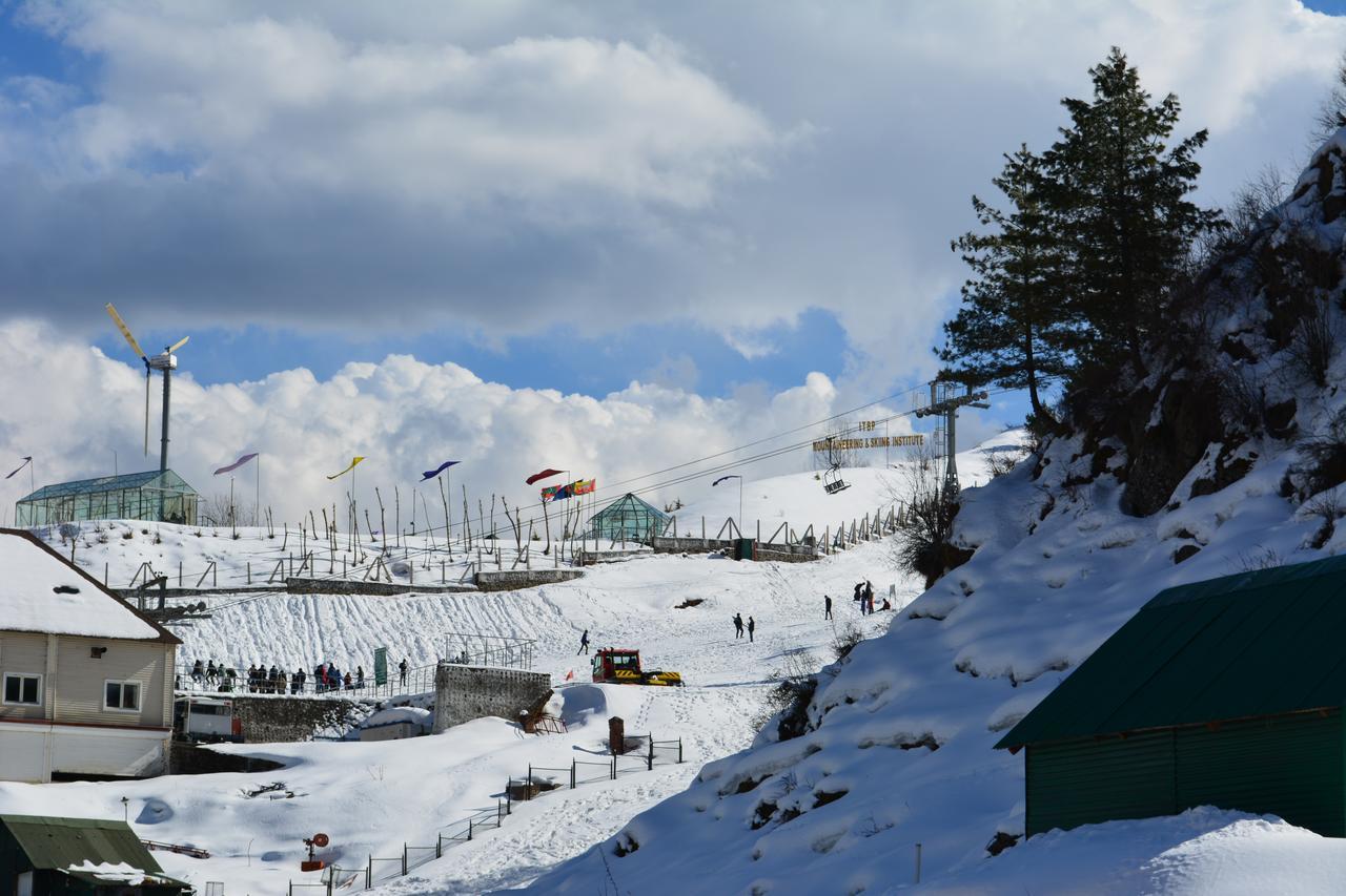 Auli Resort Joshimath Ngoại thất bức ảnh